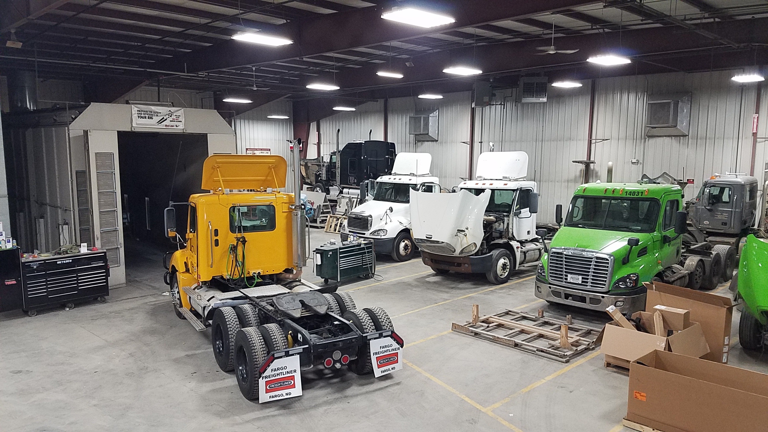 Body Shop Fargo Freightliner