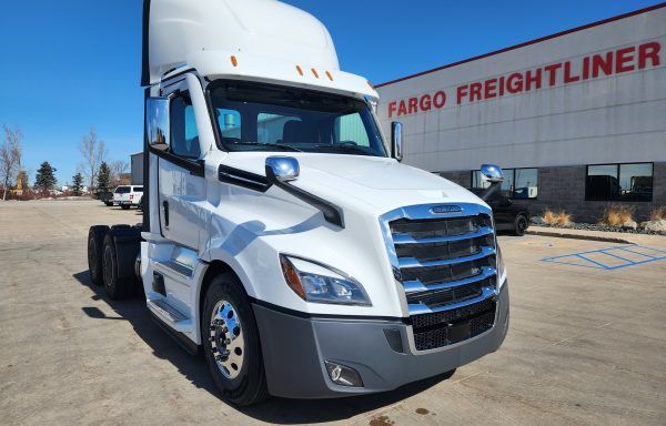 2025 Freightliner Cascadia 126 Day Cab #174619