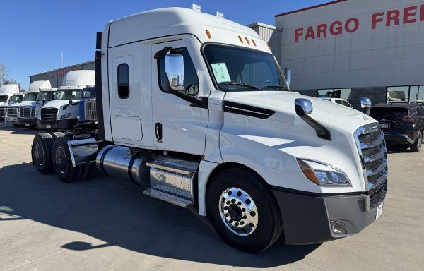 2026 Freightliner Cascadia 126 48″ XT Mid Roof #176389