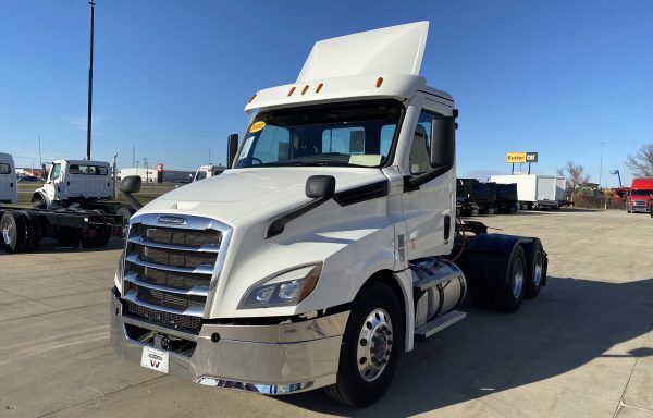 2020 Cascadia 126 – 177521