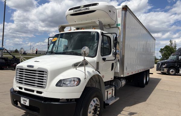 2023 Freightliner M2 106 – 178092